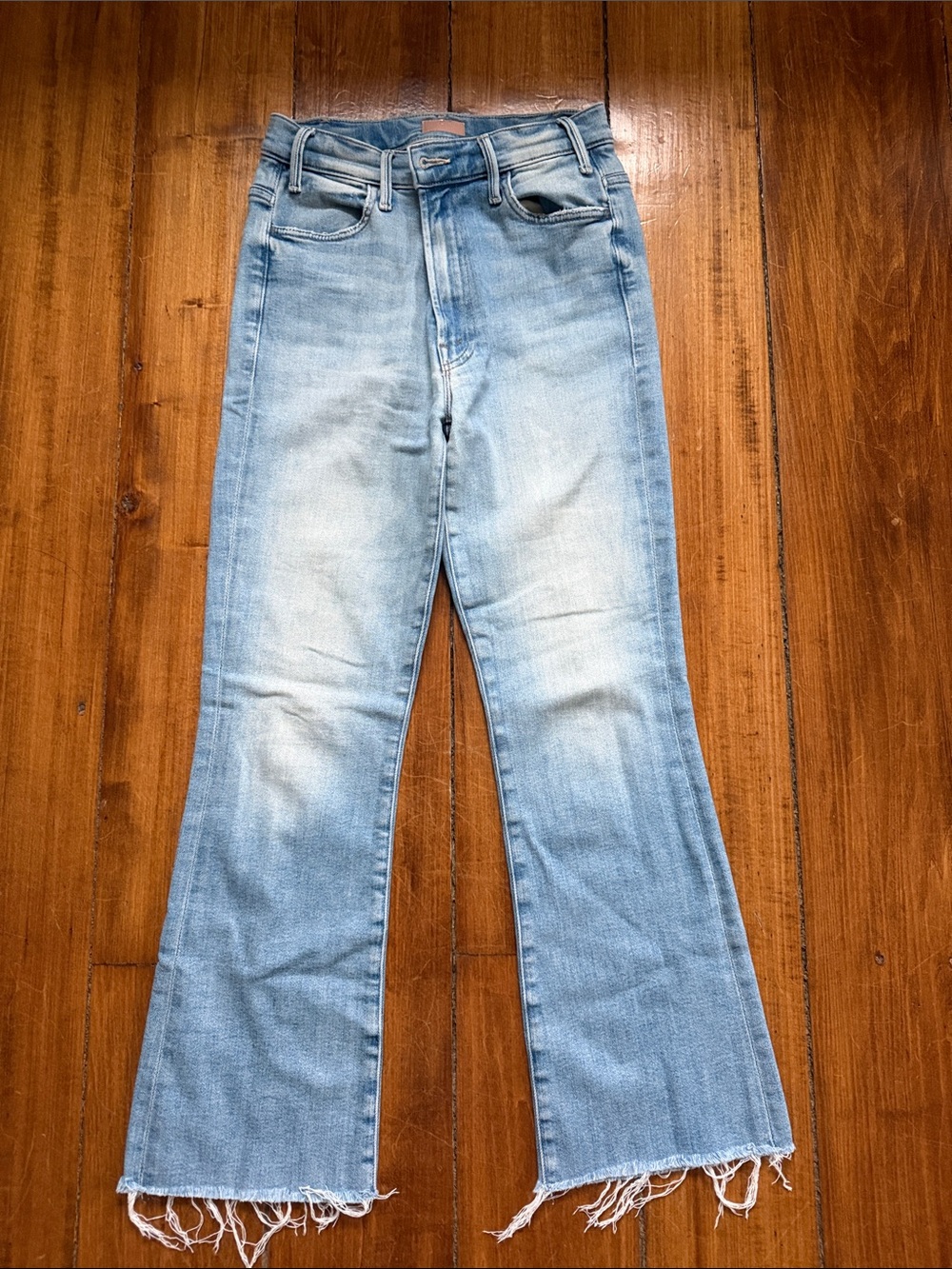 Mother Denim The Hustler Ankle Fray Jean in Au Revoir
